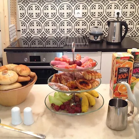 Πανσιόν Feel *